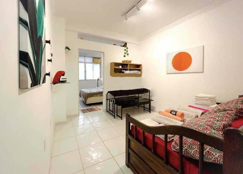 Apartamento Na De Copacabana, Grudado Em Ipanema *